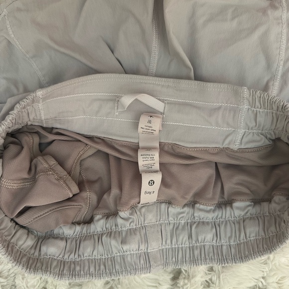 White hotty hot Lululemon shorts - Picture 3 of 3